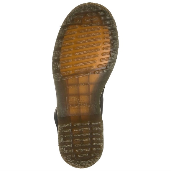 NEW Dr. Martens Aimilita Faux Fur Lined Leather Boots - Picture 5 of 7